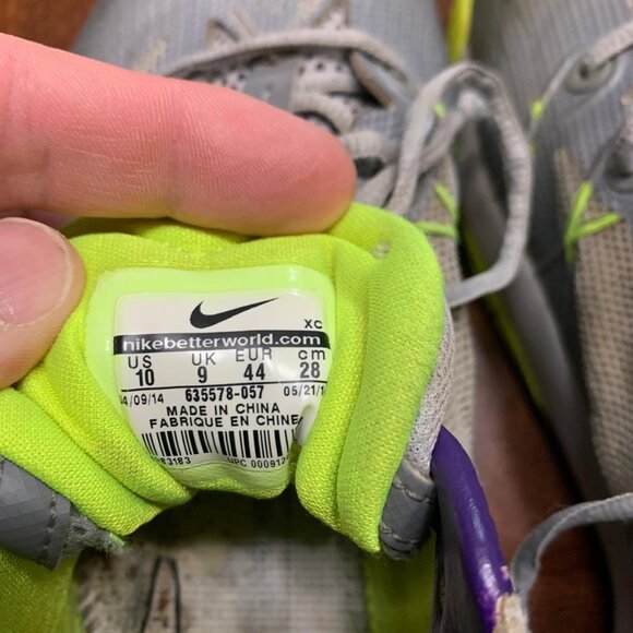 Kobe Bryant-Nike Zoom lowcut basketball shoes- 24-- size 10 - Picture 4 of 6